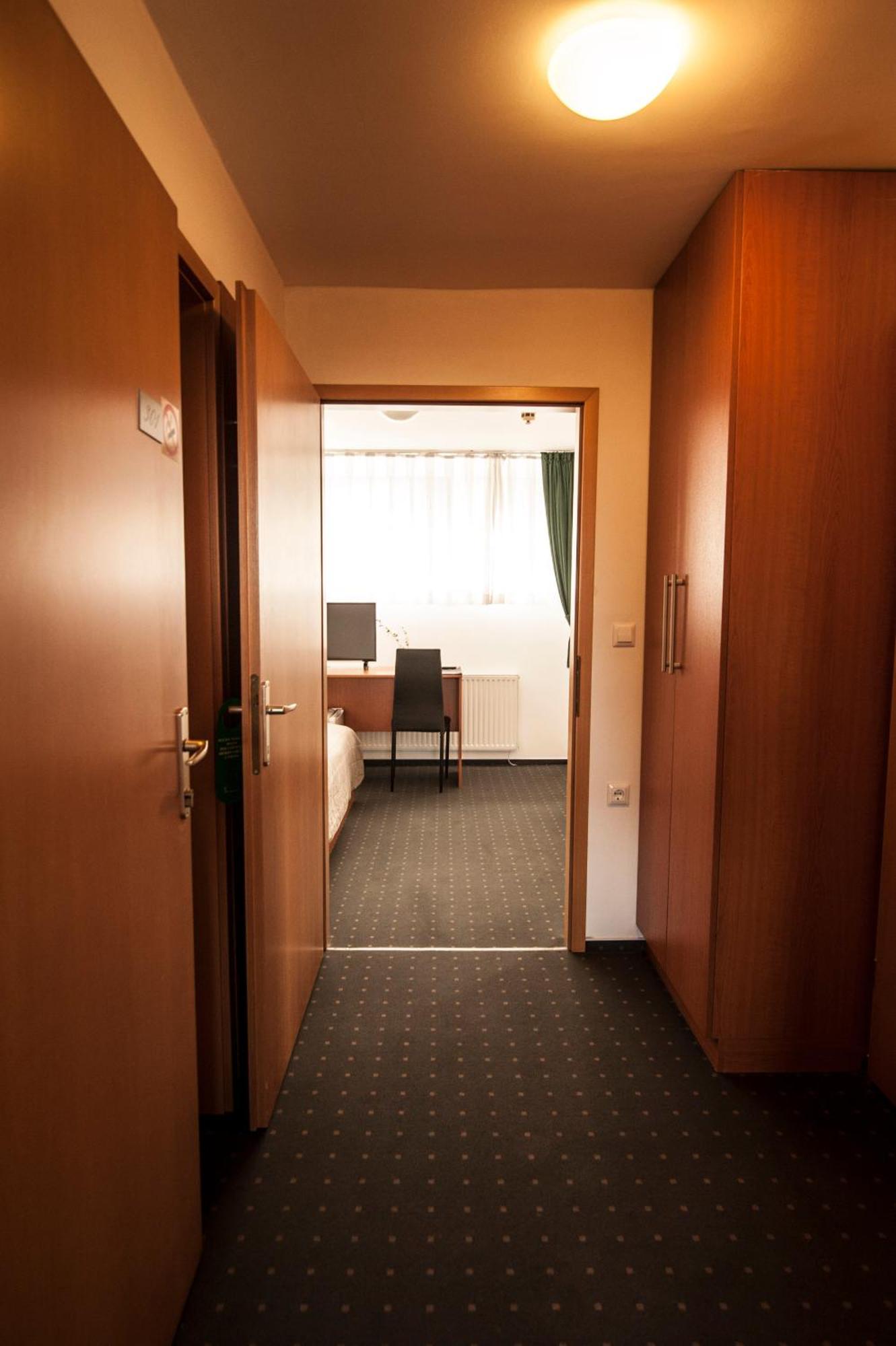 Hotel Faraon Celje Bilik gambar
