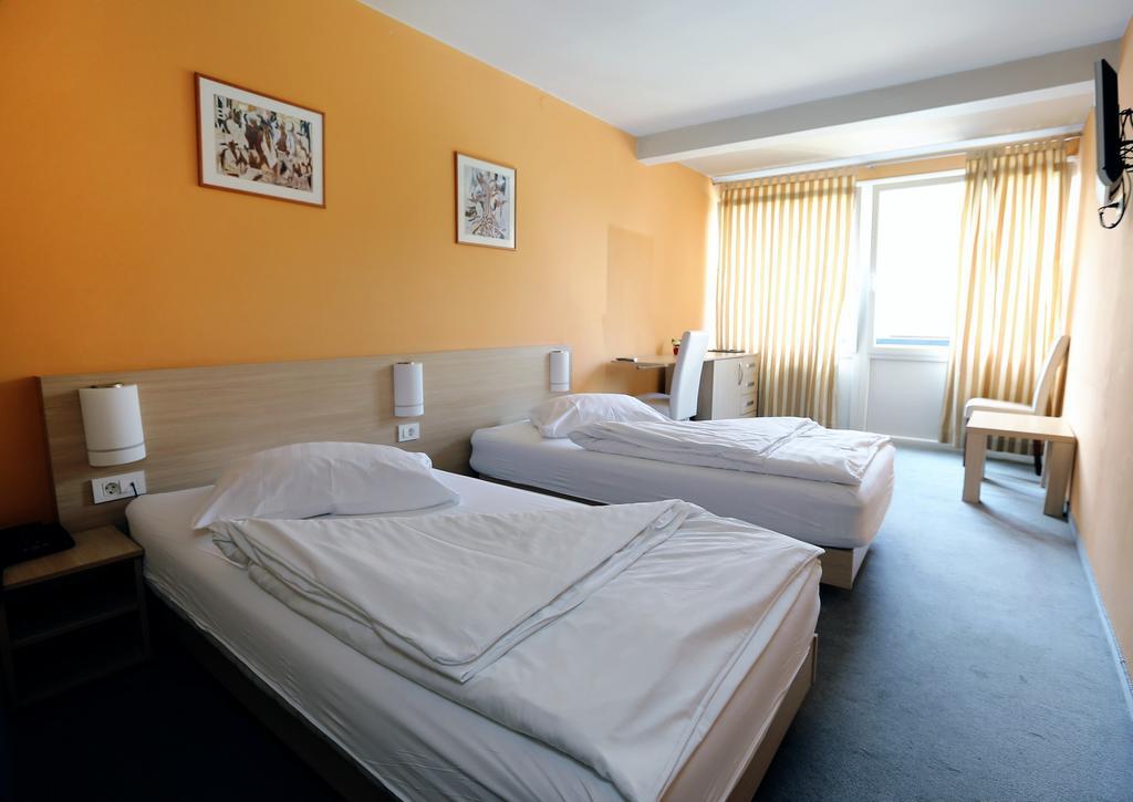 Hotel Faraon Celje Bilik gambar