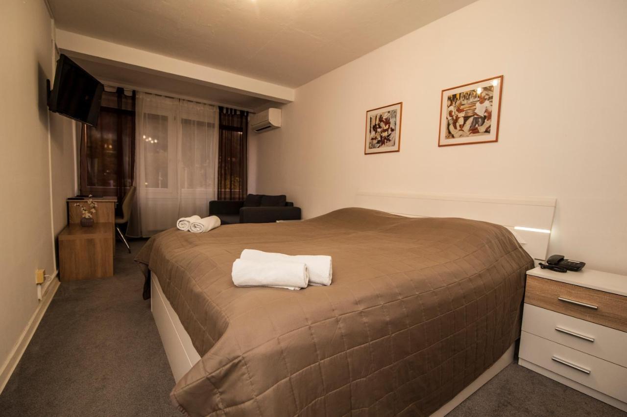 Hotel Faraon Celje Luaran gambar